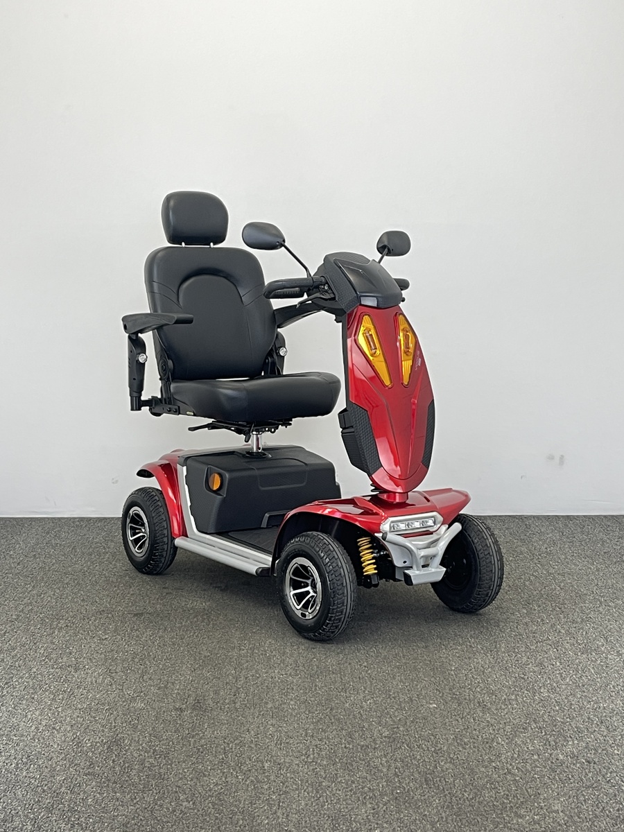 Monarch Vogue XL (2024) Monarch Vogue XL (2024)