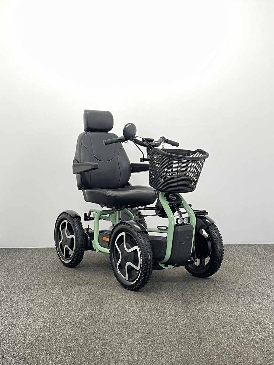 Sterling S800 By Scoozy (2026, Ex Demo – 1 mile from new) Sterling S800 By Scoozy (2026, Ex Demo – 1 mile from new)